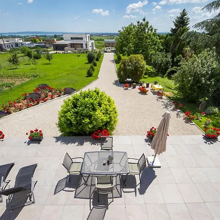 Cserszeg By Interhome * Cserszegtomaj