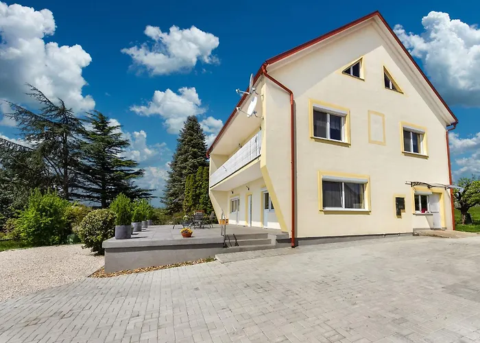 Lägenhet Cserszeg By Interhome